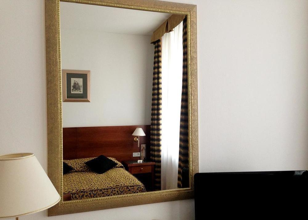 Galileo 4* Praag